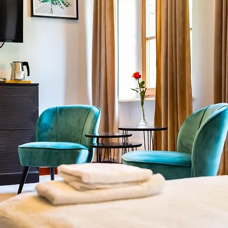 Palac Jablonowo Nocleg ze śniadaniem 3*