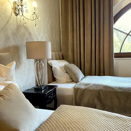 Palac Jablonowo Nocleg ze śniadaniem Ujście