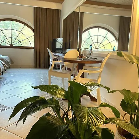 Palac Jablonowo 住宿加早餐酒店