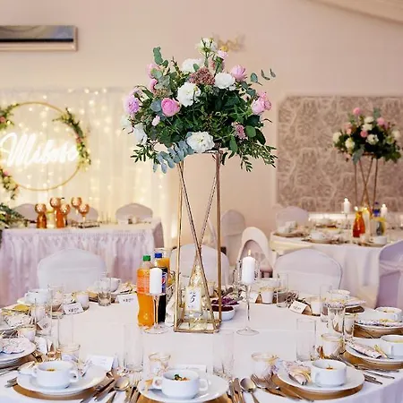 Nocleg ze śniadaniem Palac Jablonowo Ujście