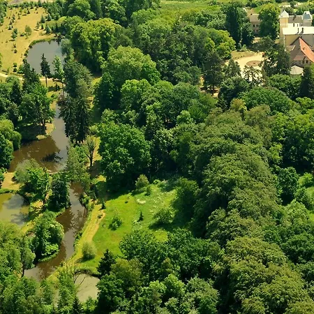 住宿加早餐酒店 Palac Jablonowo 3*