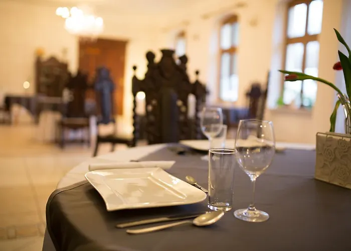 Bed & Breakfast Palac Jablonowo 3*